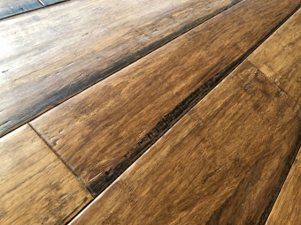 Bamboo Flooring - Stained brushed on edge