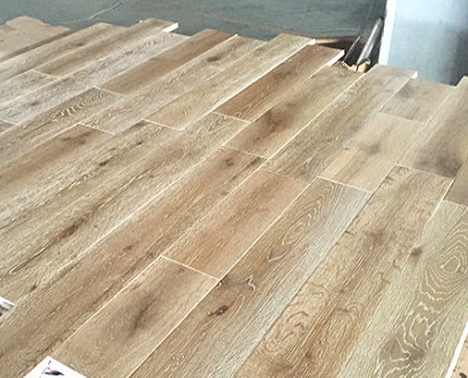 Recommendation on Hardwood Flooring Maintenance in Winter 